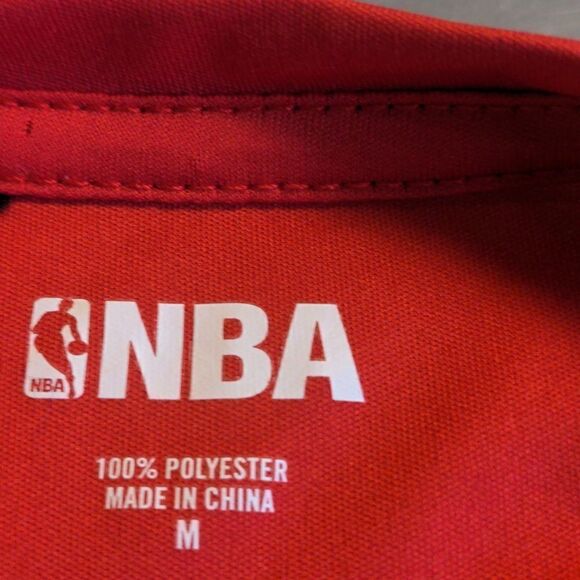 🤩 NBA Chicago Bulls top size medium🤩 2 for $20‎ - Picture 4 of 7